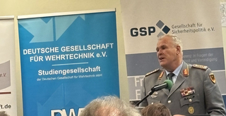 Generaloberstabsarzt Dr. Hoffmann © Richard Rohde